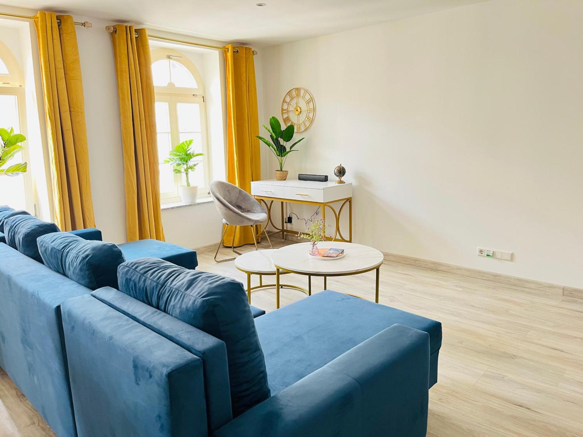 Filmap-Charmant-Modern-Zentral-Balkon-Beamer-Spieletisch Görlitz Dış mekan fotoğraf