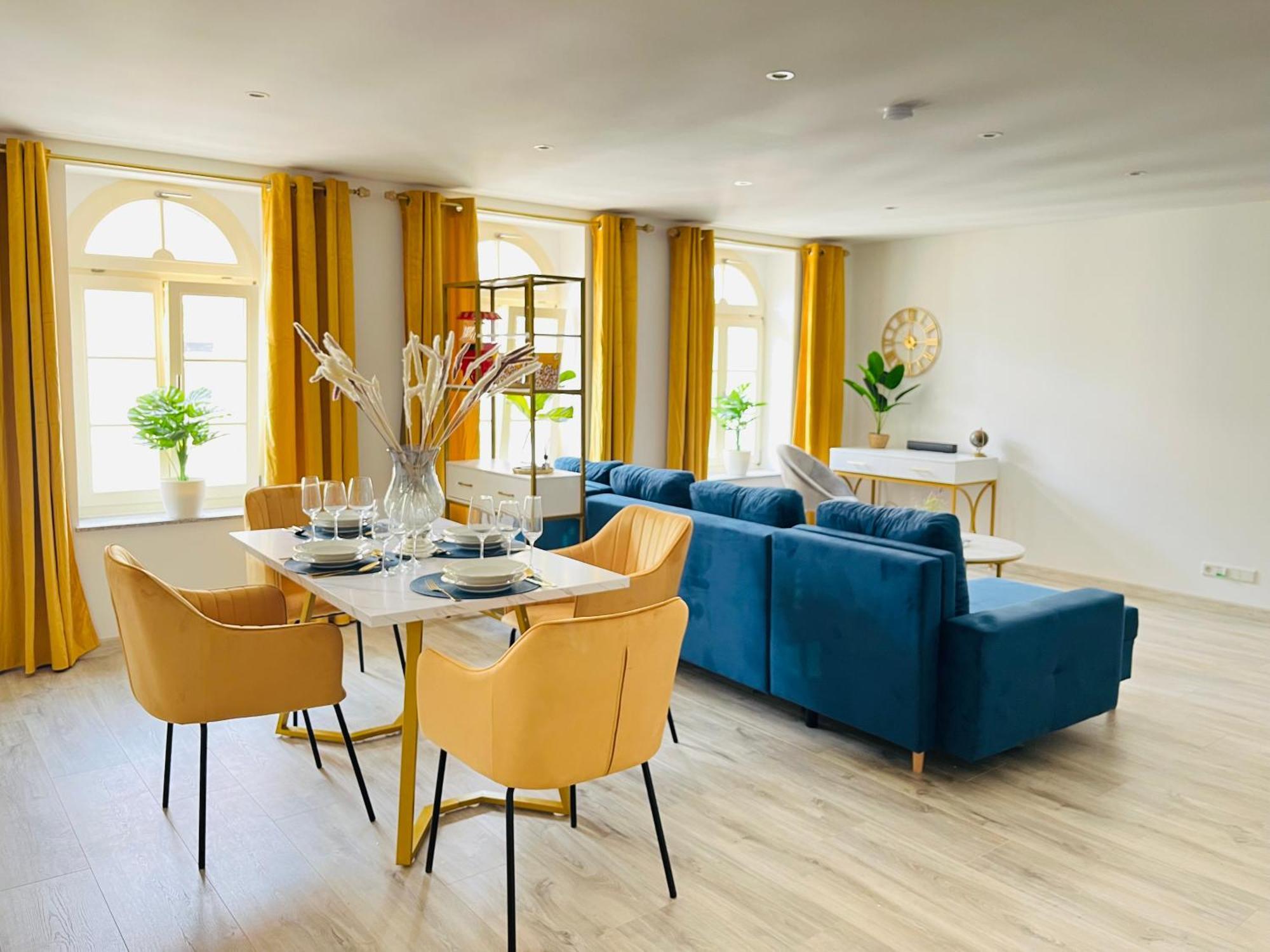Filmap-Charmant-Modern-Zentral-Balkon-Beamer-Spieletisch Görlitz Dış mekan fotoğraf